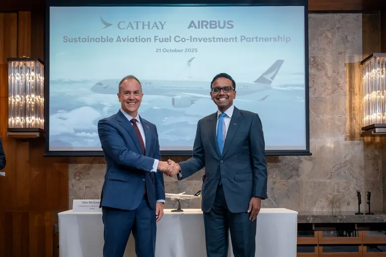 แอร์บัส (Airbus) และกลุ่มคาเธ่ย์ (Cathay ...