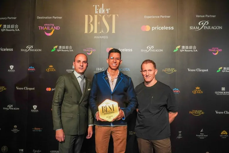 สยามพารากอน ยืนหนึ่งแลนด์มาร์กระดับโลก คว้ารางวัล ICONIC THAI BRAND AWARD จาก Tatler Asia