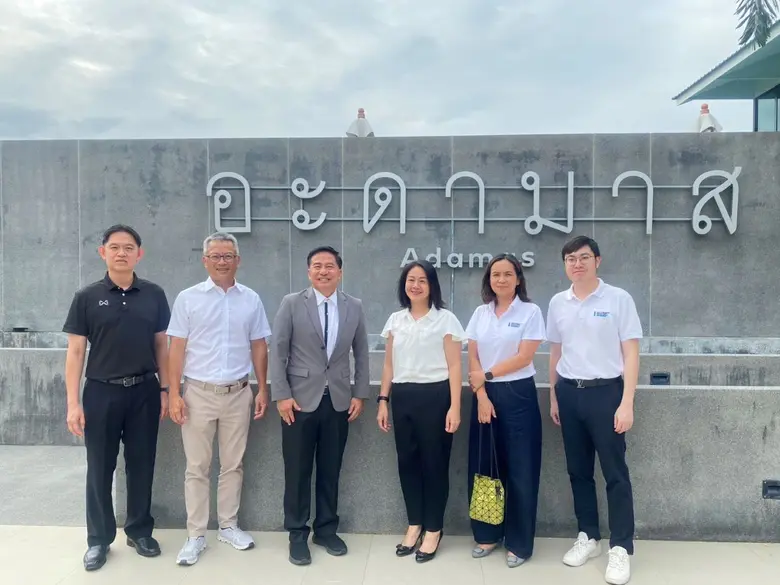 ดร.สมภพ ศักดิ์พันธ์พนม ประธานกรรมการ พร้อ...