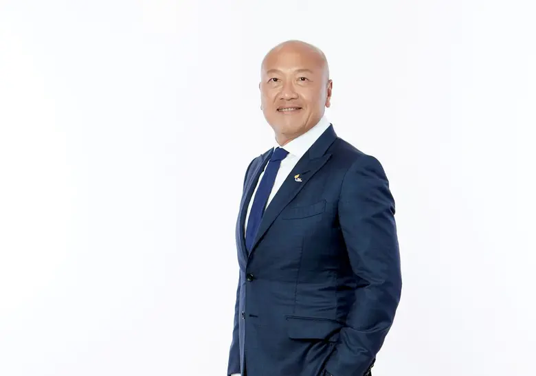 Sales volumes and organic sales improved ...