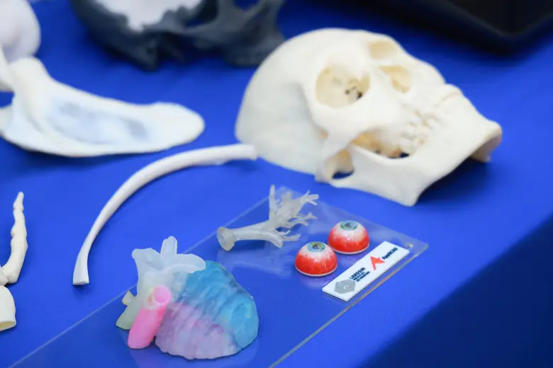 โรงพยาบาลเลิดสิน เปิดตัวศูนย์กลางเทคโนโลยี 3 มิติทางการแพทย์แห่งแรกของกรมการแพทย์ พลิกโฉมการแพทย์ไทยสู่ยุคดิจิทัล ด้วยพลังแห่งนวัตกรรม 3D Printing