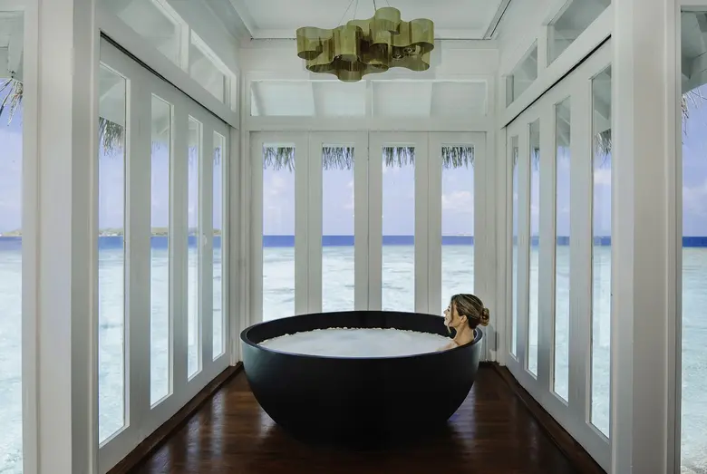 Anantara Kihavah Maldives Villas invites ...