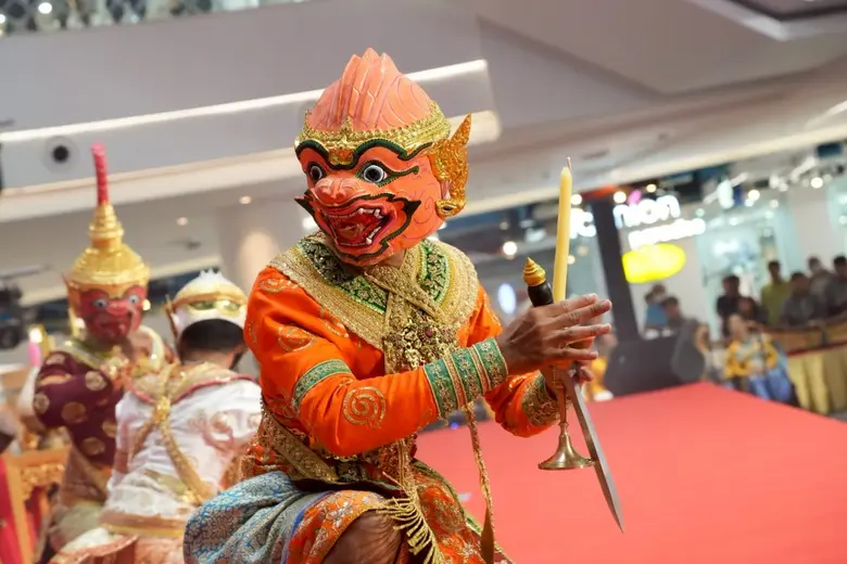 พาราไดซ์ พาร์ค ชวนชมโขนรามเกียรติ์ ตอน 'ศึกพรหมาสตร์' และโขนชุดพิเศษรำลึกในพระมหากรุณาธิคุณ พระพันปีหลวง 19 พ.ย.นี้