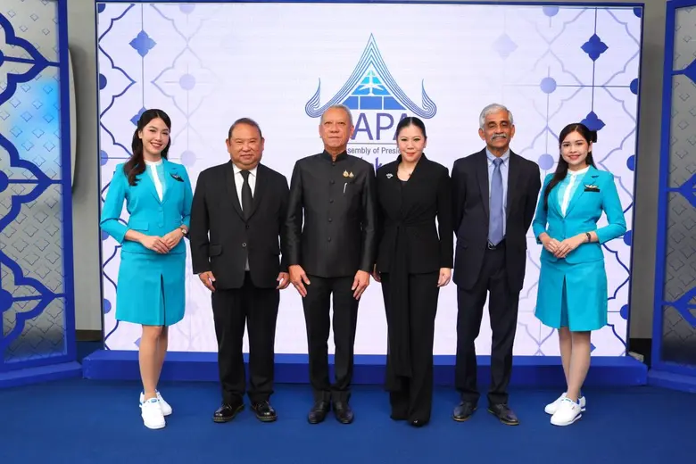 บริษัท การบินกรุงเทพ จำกัด (มหาชน) หรือสา...