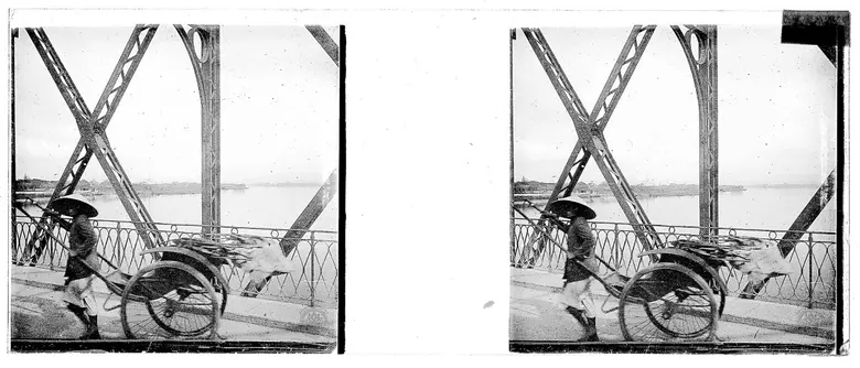 "ถ้ำมองของกรมพระกำแพง" นิทรรศการภาพถ่ายฟิล์มกระจก 3 มิติ จากสายพระเนตร 'เสด็จในกรมพระกำแพงเพ็ชรฯ' นักบันทึกโลกเมื่อร้อยปีก่อน