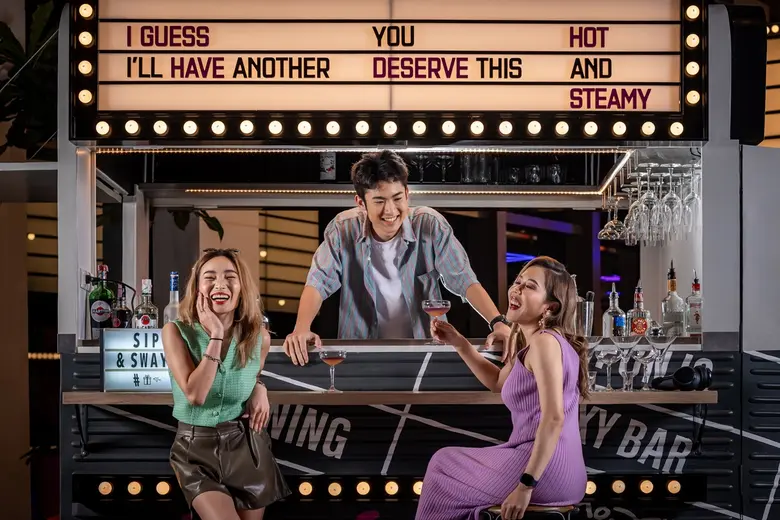 Moxy Bangkok Ratchaprasong Unveils Festive Offers with Bold Flavors and Sky-High Countdown Experiences to End the Year in Style