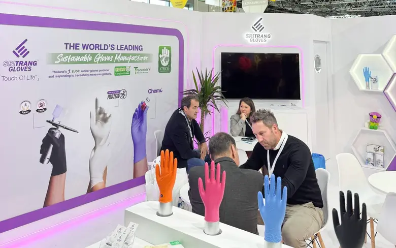 ศรีตรังโกลฟส์ ผู้นำถุงมือยางคุณภาพระดับโลก โชว์นวัตกรรมถุงมือยางทางการแพทย์ในงาน A+A ประเทศเยอรมนี