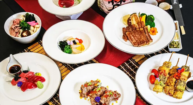 ห้องอาหารฮากิ โรงแรมเซ็นทารา แกรนด์ ลาดพร้าว ร่วมกับองค์การส่งเสริมการค้าต่างประเทศของญี่ปุ่น (เจโทร กรุงเทพฯ) จัดแคมเปญ "Japan Premium Food 2025" นำเสนอวัตถุดิบพรีเมียมส่งตรงจากโอซาก้า