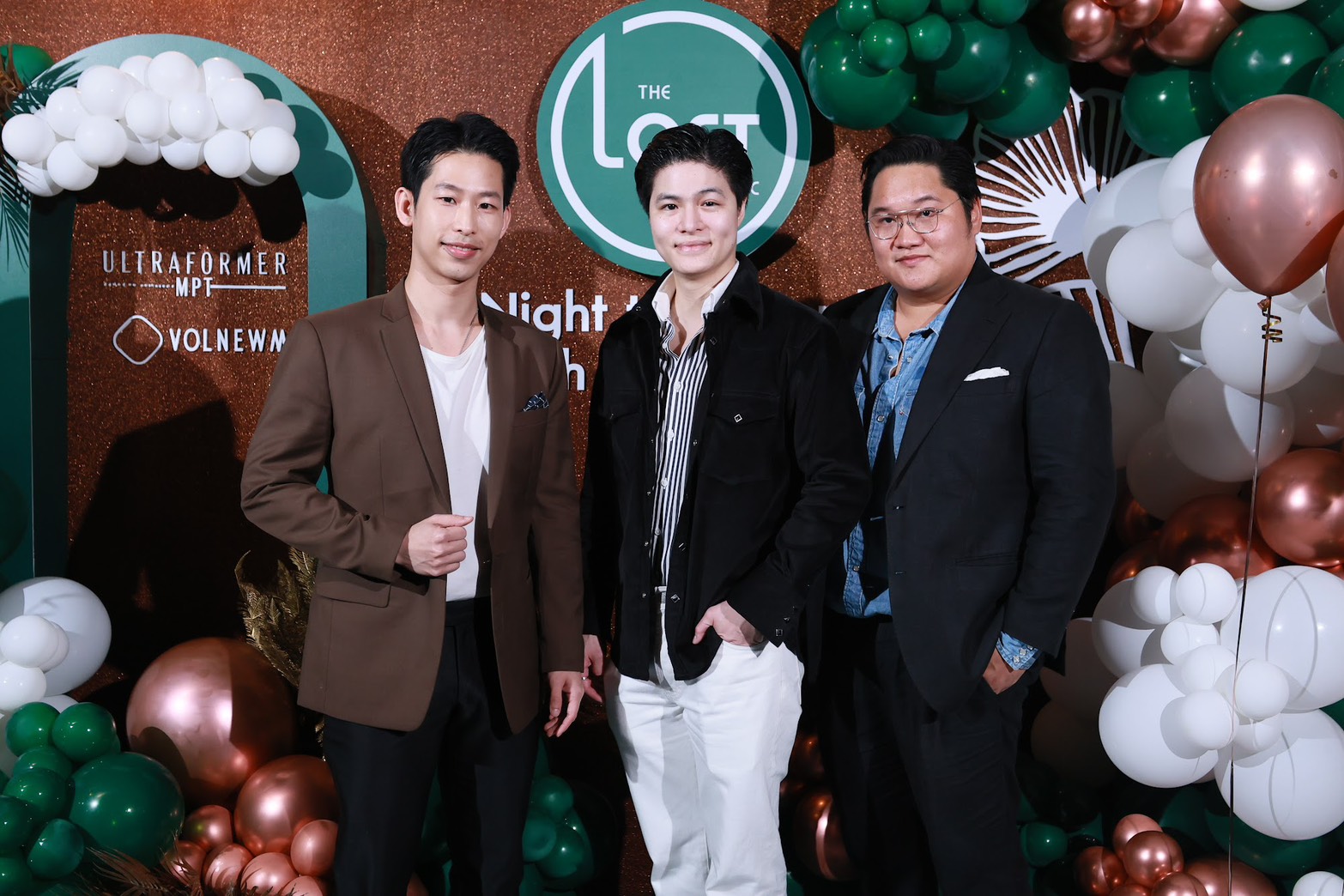 THE LOFT CLINIC (เดอะลอฟท์ คลินิก) คลินิก...
