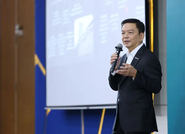 ดร.คงกระพัน อินทรแจ้ง ประธานเจ้าหน้าที่บริหารและกรร...