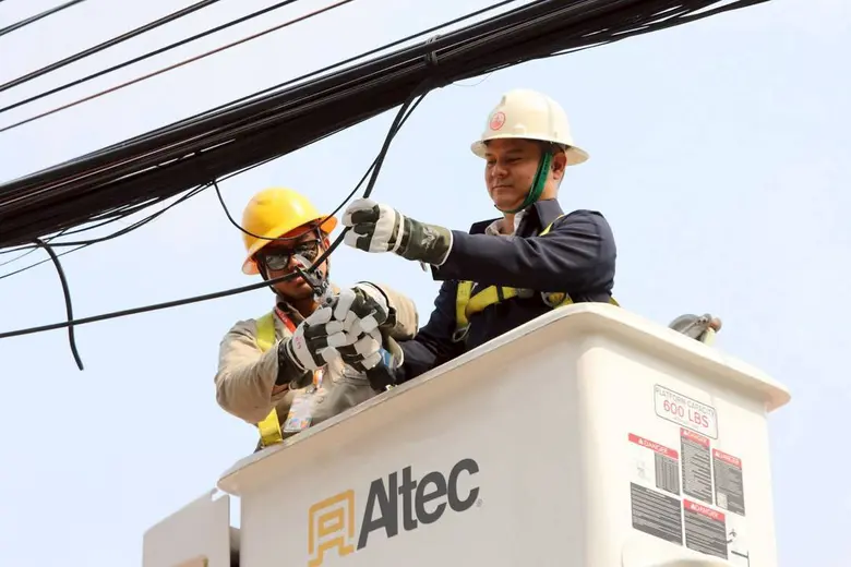 นายจีระศักดิ์ หงษ์แปด ผู้อำนวยการเขตลาดพร...