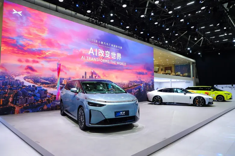 เอ็กซ์เผิง ผู้นำด้านการเดินทางอัจฉริยะที่ขับเคลื่อน...