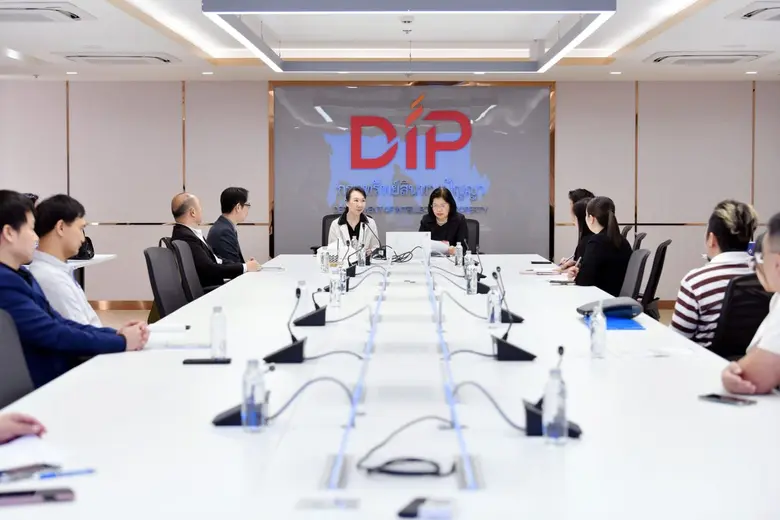 กรมทรัพย์สินทางปัญญา จับมือ สถาบันพัฒนาอุตสาหกรรมสร้างสรรค์ฯ เสริมแกร่งผู้ประกอบการ SME ในเครือข่าย ติวเข้มการใช้ประโยชน์ทรัพย์สินทางปัญญา ผ่านการให้คำปรึกษาเชิงลึกแบบตัวต่อตัว