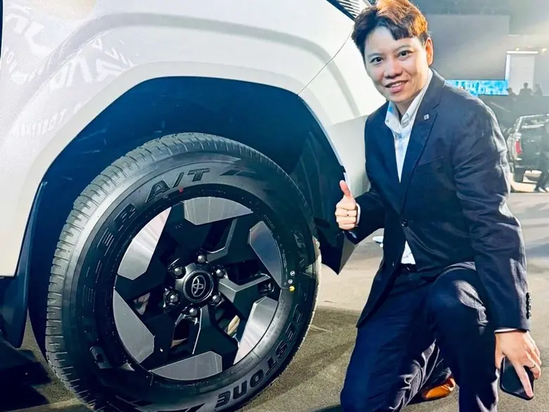 "BRIDGESTONE DUELER A/T 693 III" and "BRIDGESTONE DUELER H/T 684 II" Selected as Original Equipment Tires for the World Premiere in Thailand of "TOYOTA HILUX TRAVO" and "TOYOTA HILUX TRAVO-e"