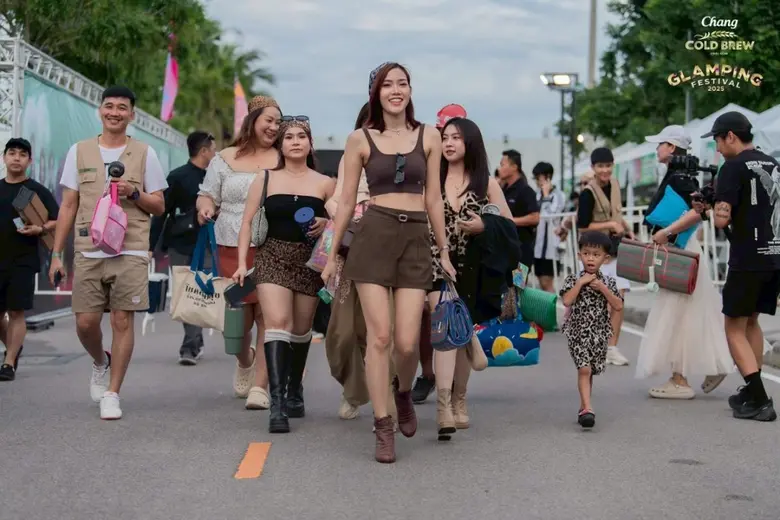 ผ่านพ้นไปอย่างยิ่งใหญ่กับเทศกาลดนตรี "Cha...