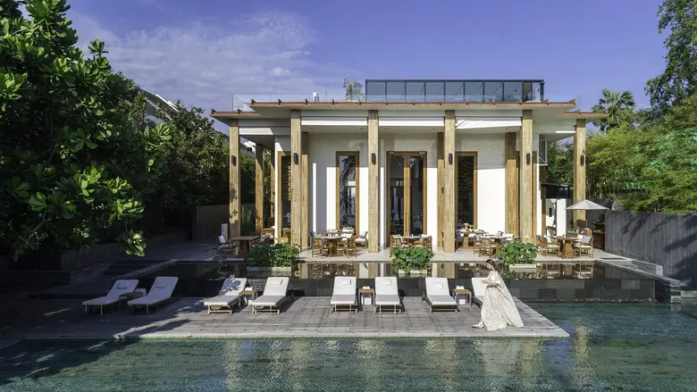 Cape Nidhra Hotel, Hua Hin, a luxurious 5...