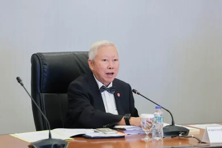 ด้าน "สุรศักดิ์" ชง "คืนค่าเทอม-เลื่อนสอบ...