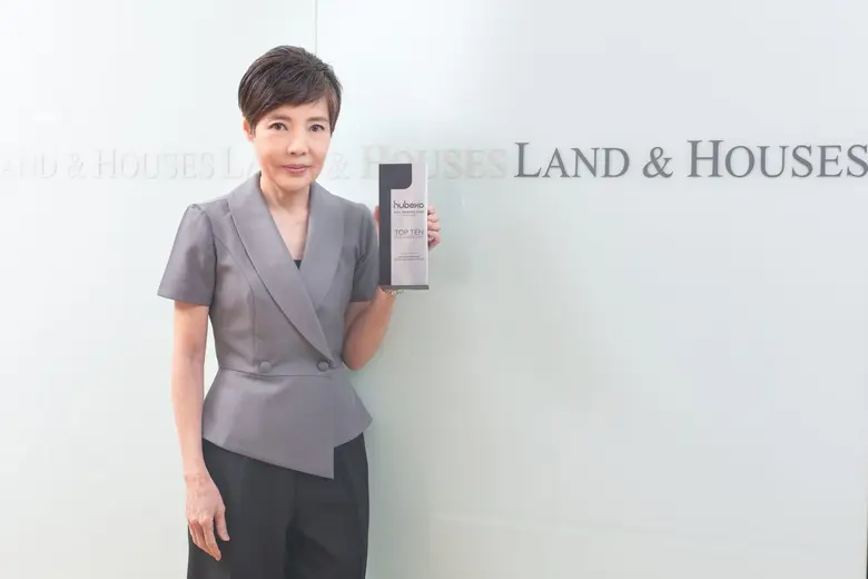 คุณศุภรัชฎ์ วีระกุล ผู้จัดการฝ่ายอาวุโส ฝ...