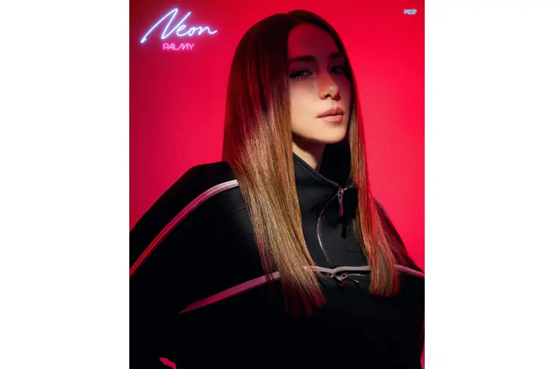 สปอยภาพจนมิตรรัก(ชื่อด้อม)ของ ปาล์มมี่ แท...