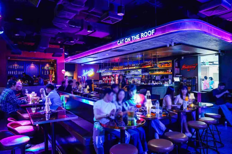 สำหรับคนรักการแฮงเอาท์ สายชิลยามค่ำคืน ดื...