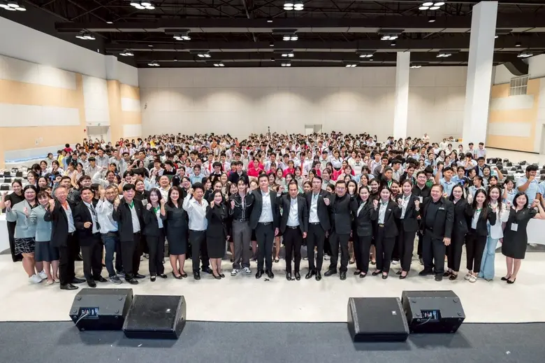 สมาคมเพื่อนชุมชน เปิดคอร์สติวเข้มสานต่อ "เพื่อนชุมชนติวเตอร์" ปีที่ 15 สร้างโอกาสทางการศึกษา พลิกอนาคตเยาวชนระยองร่วมพัฒนาบ้านเกิด