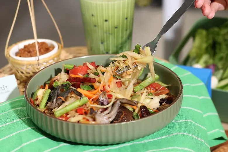 LINE MAN, Thailand's No.1 food delivery p...