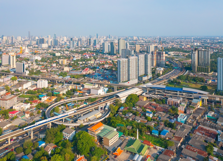 แม้ตลาดอสังหาฯ จะเผชิญความท้าทายรอบด้าน แ...