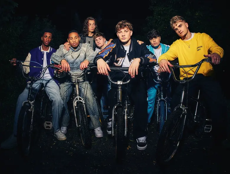 เตรียมเสียงกรี๊ดให้พร้อม! พวกเขาคือ Decem...