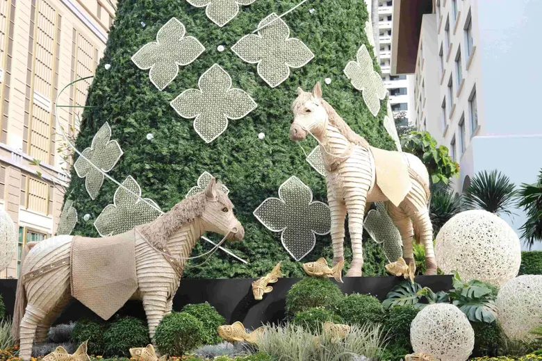 โรงแรมอนันตรา สยาม กรุงเทพฯ ร่วมกับศิลปิน...