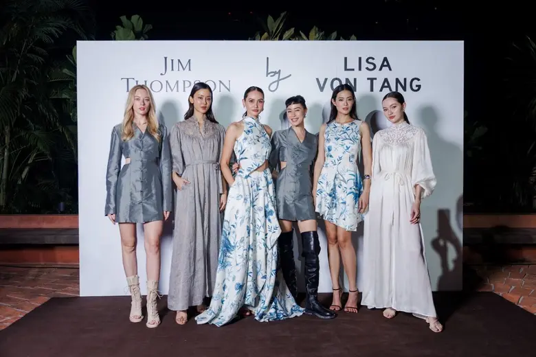 เปิดผลงานคอลแลบน่าจับตาส่งท้ายปีกับ Jim Thompson by LISA VON TANG เมื่อดีไซเนอร์ระดับโลก หยิบ "ผ้าไทย" มาครีเอต "รีสอร์ตแวร์" ในสไตล์ East Meets West