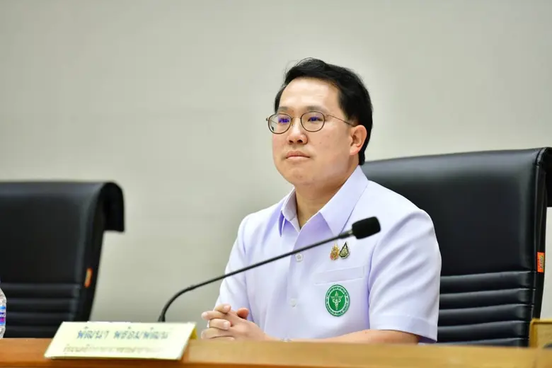 นายพัฒนา พร้อมพัฒน์ รัฐมนตรีว่าการกระทรวง...