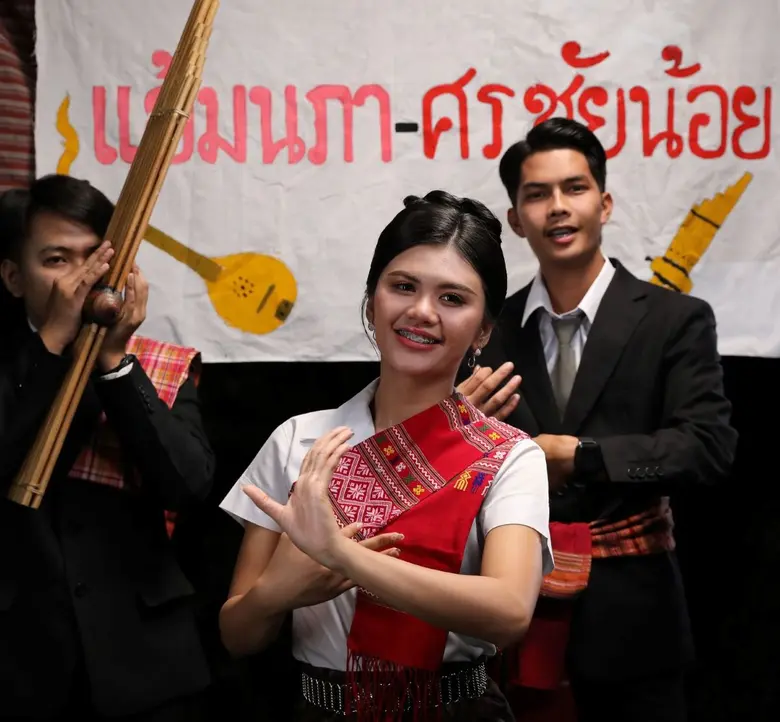 แฟนคลับแฟนเพลงยังเหนียวแน่นตลอดสำหรับสาวน...