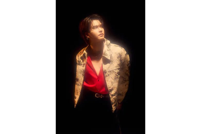 หลังสร้างเซอร์ไพรส์ด้วยอัลบั้ม MONO/SPECTRUM ที่รวม...