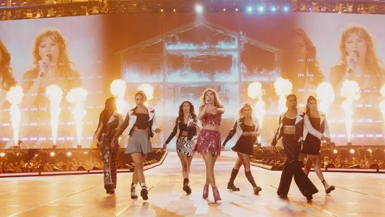 The Eras Tour ไม่ได้เป็นเพียงทัวร์คอนเสิร...