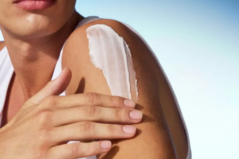 เมื่ออากาศเริ่มเย็นลงในช่วงปลายปี ผิวของผ...