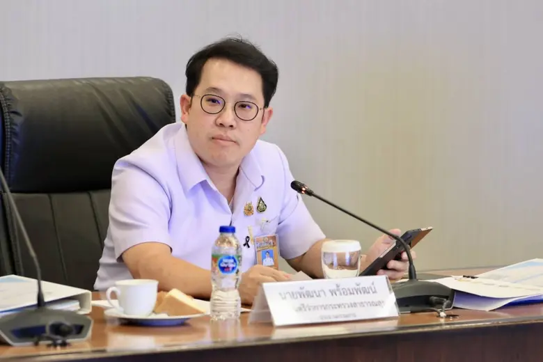 เผยรัฐบาลไทยเร่งแก้ปัญหาท้องในวัยรุ่น พร้...