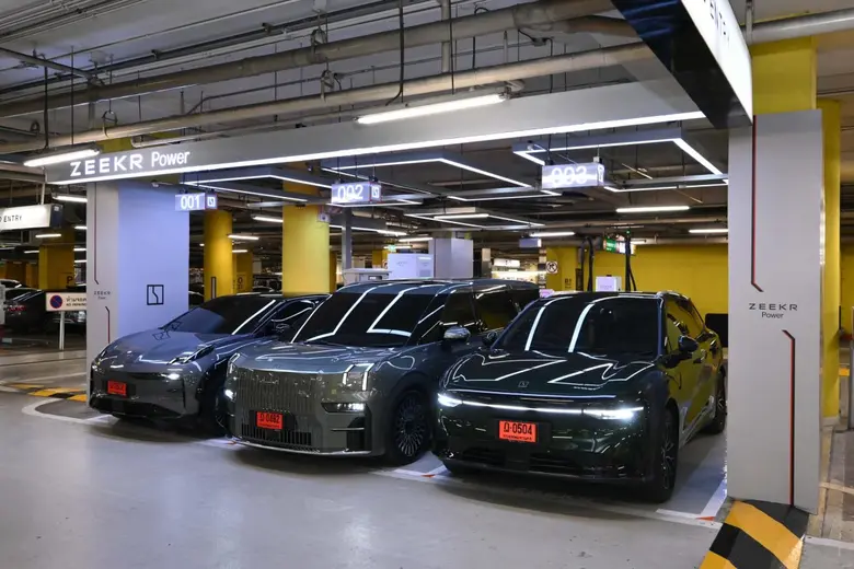 พร้อมแนะนำเคล็ดลับขับขี่ทางไกลให้ปลอดภัยทุกเส้นทาง ...