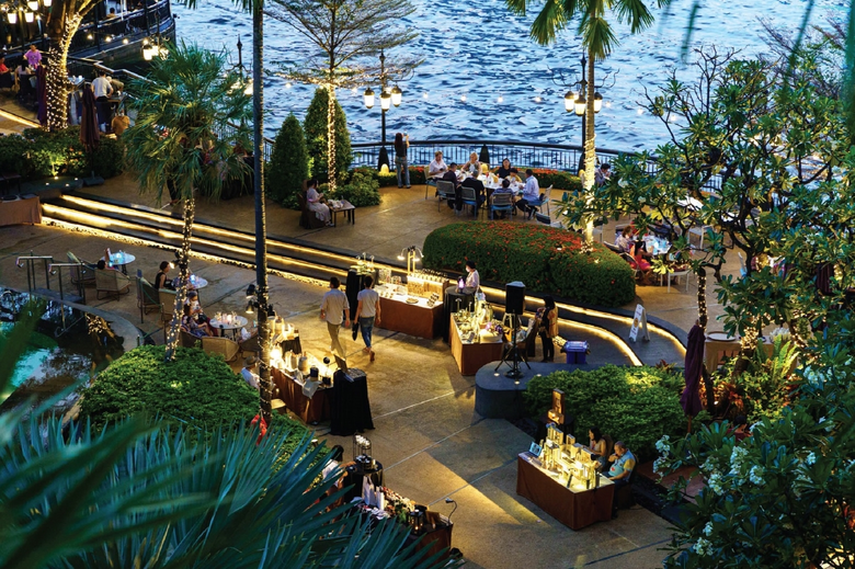 โรงแรมแชงกรี-ลา กรุงเทพฯ ขอเชิญคุณพร้อมครอบครัวและเ...