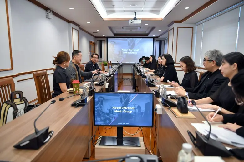 กรมทรัพย์สินทางปัญญา ถกค่ายเพลงระดับโลก หนุนระบบนิเวศสร้างสรรค์ "เพลงไทย" ลุยตลาดอินเตอร์ เร่งปลดล็อกข้อจำกัดในการบริหารจัดการลิขสิทธิ์ยุค AI อย่างสมดุล