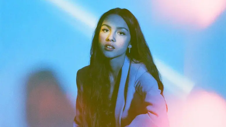 5 ปีแล้วนะ! ที่เราได้ทำความรู้จักกับสาวน้...