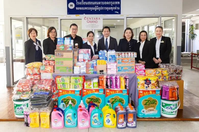 Mr. Ferry Tjahjono (4th from right) Executive Assis...