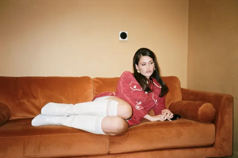 SIENNA SPIRO ชื่อนี้มาแรงไม่หยุดจริง ๆ ศิ...