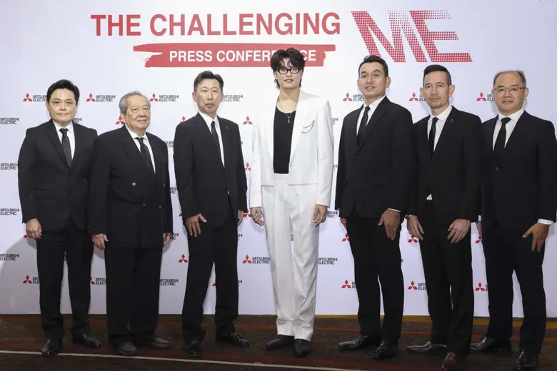 นายโทชิยูกิ อีซูกะ กรรมการผู้จัดการ บริษั...