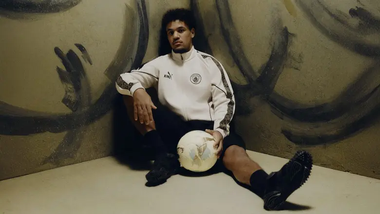 "แมนฯ ซิตี้" ฉลองปีม้า สวมชุดพิเศษ ฟาดแข้งศึก "พรีเมียร์ลีก" วันอาทิตย์ที่ 1 กุมภาพันธ์ นี้