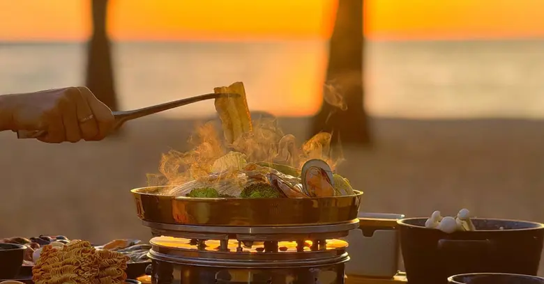 ราวินทรา บีช รีสอร์ท แอนด์ สปา เชิญชวนผู้...