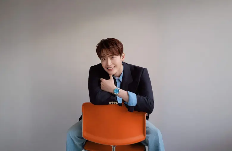 พร้อมร่วมเดินทางถ่ายทอดเสน่ห์และตัวตนผ่านเรือนเวลาค...