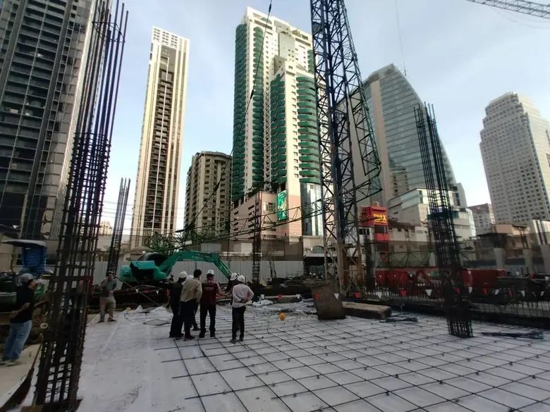 นายประพาส เหลืองศิรินภา ผู้อำนวยการสำนักก...