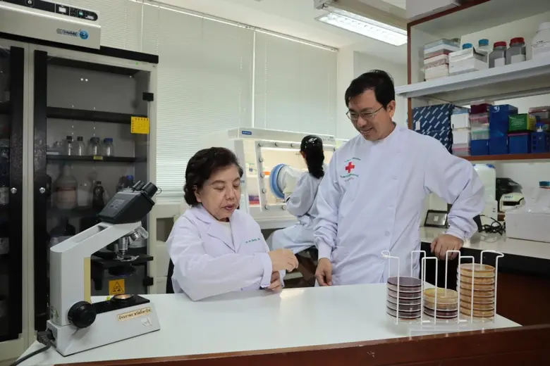 แพทยศาสตร์ จุฬา วิจัยค้นพบโพรไบโอติกแลคโต...