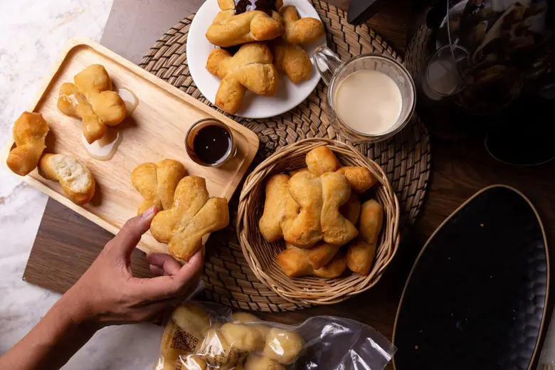 ส่งตรงถึงหน้าบ้าน "ปาท่องโก๋ราวินทรา" เมน...