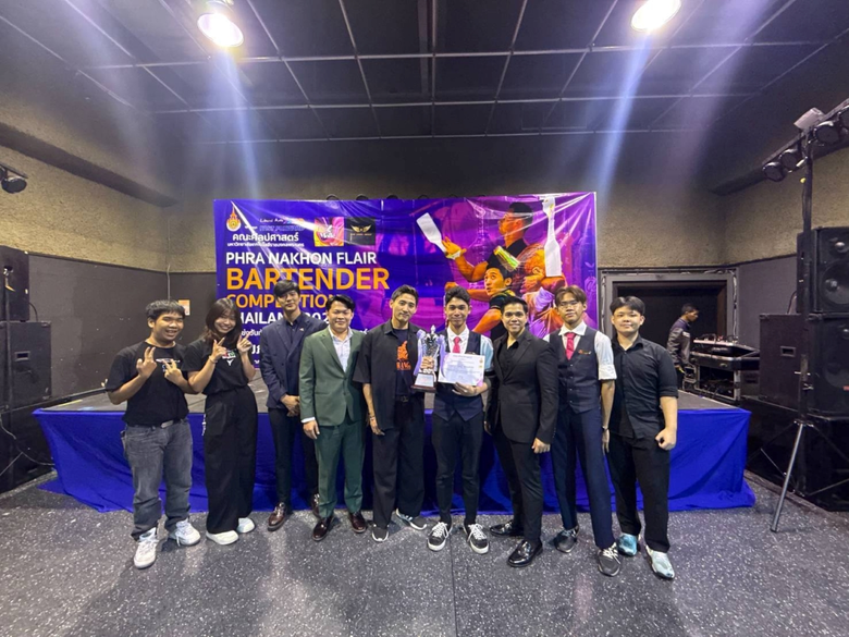 SPU ปั้นตัวจริง! นักศึกษาวิทยาลัยการบินฯ คว้ารองแชมป์ Flair Bartender ระดับประเทศ